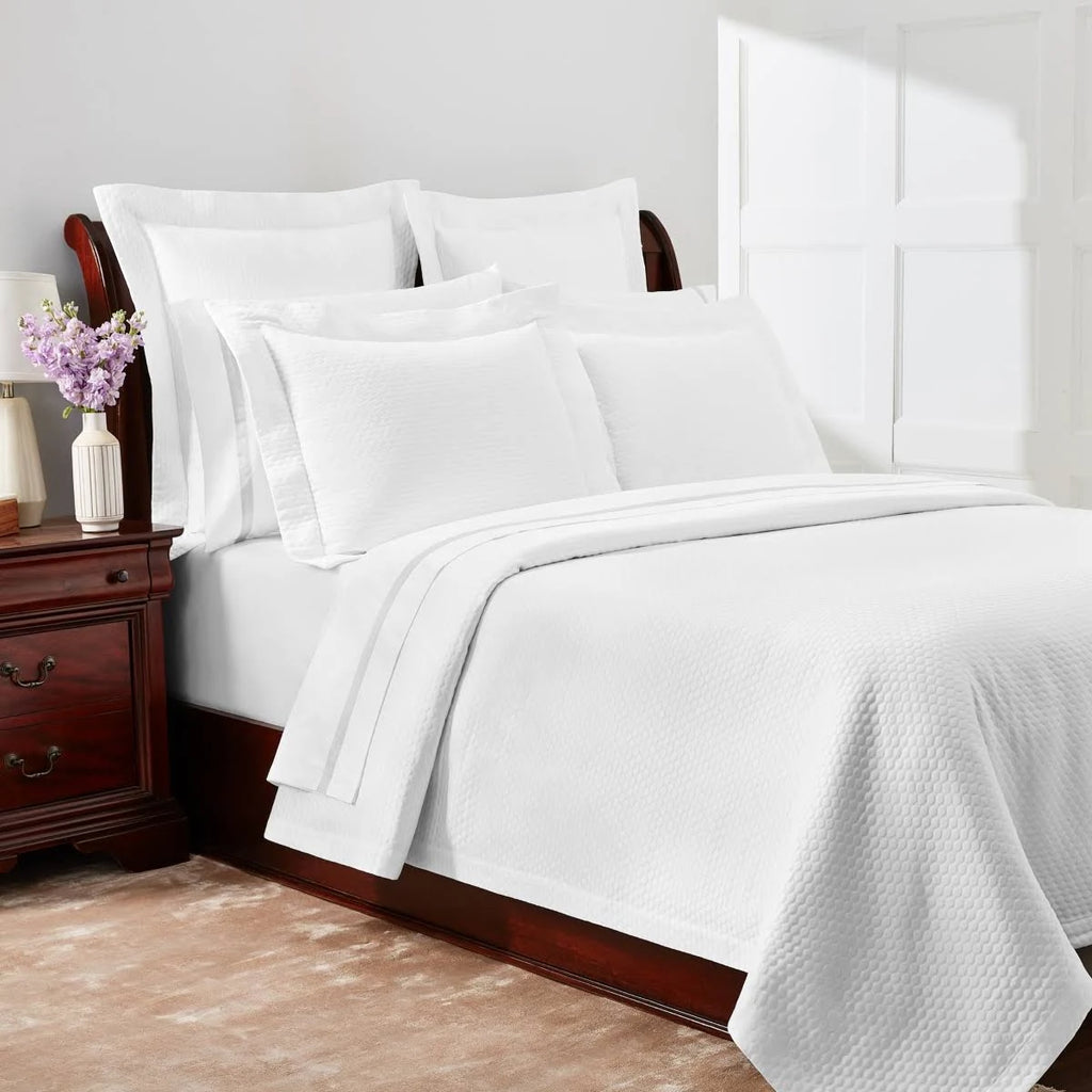 White Euro Sham B71310