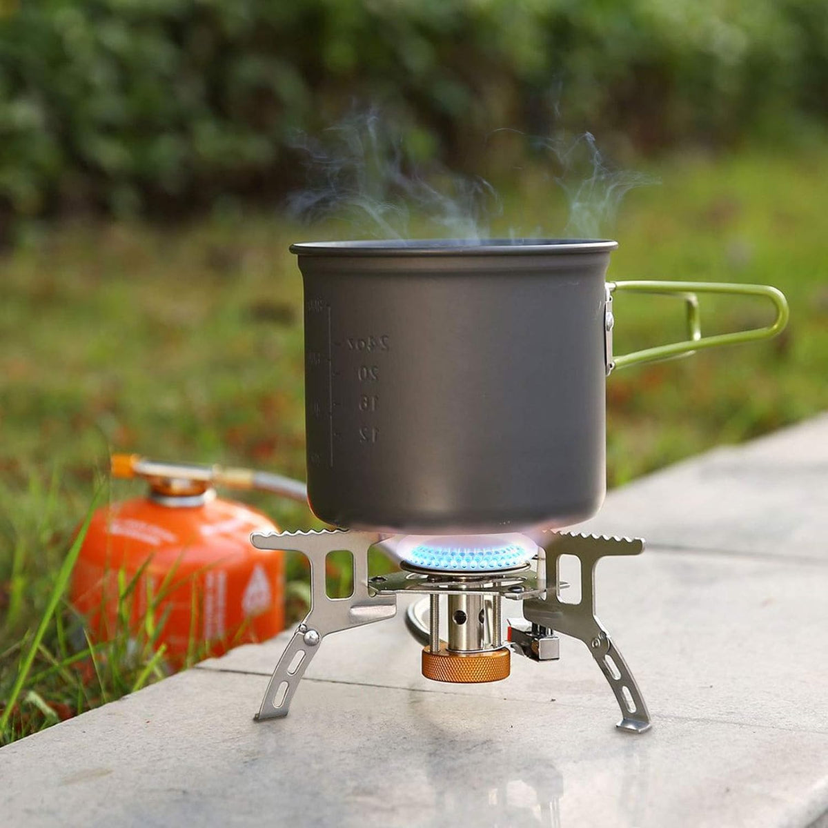 3700W Portable Camping Gas Stove with Piezo Ignition and Carrying Case R678560