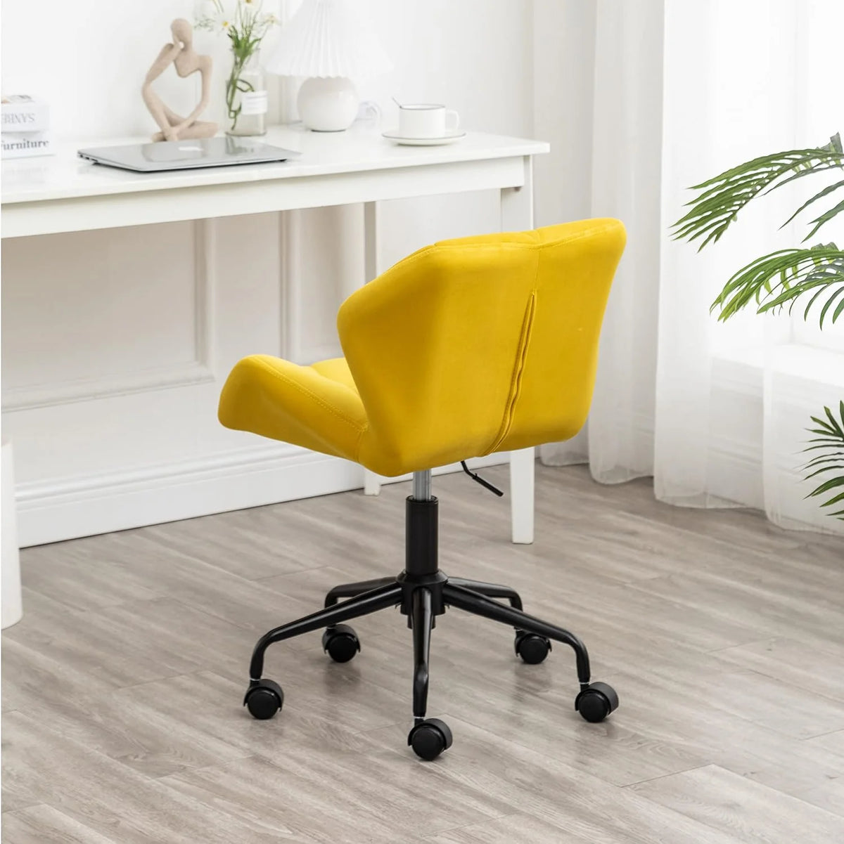 Tufted Adjustable Swivel Office Chair H8440