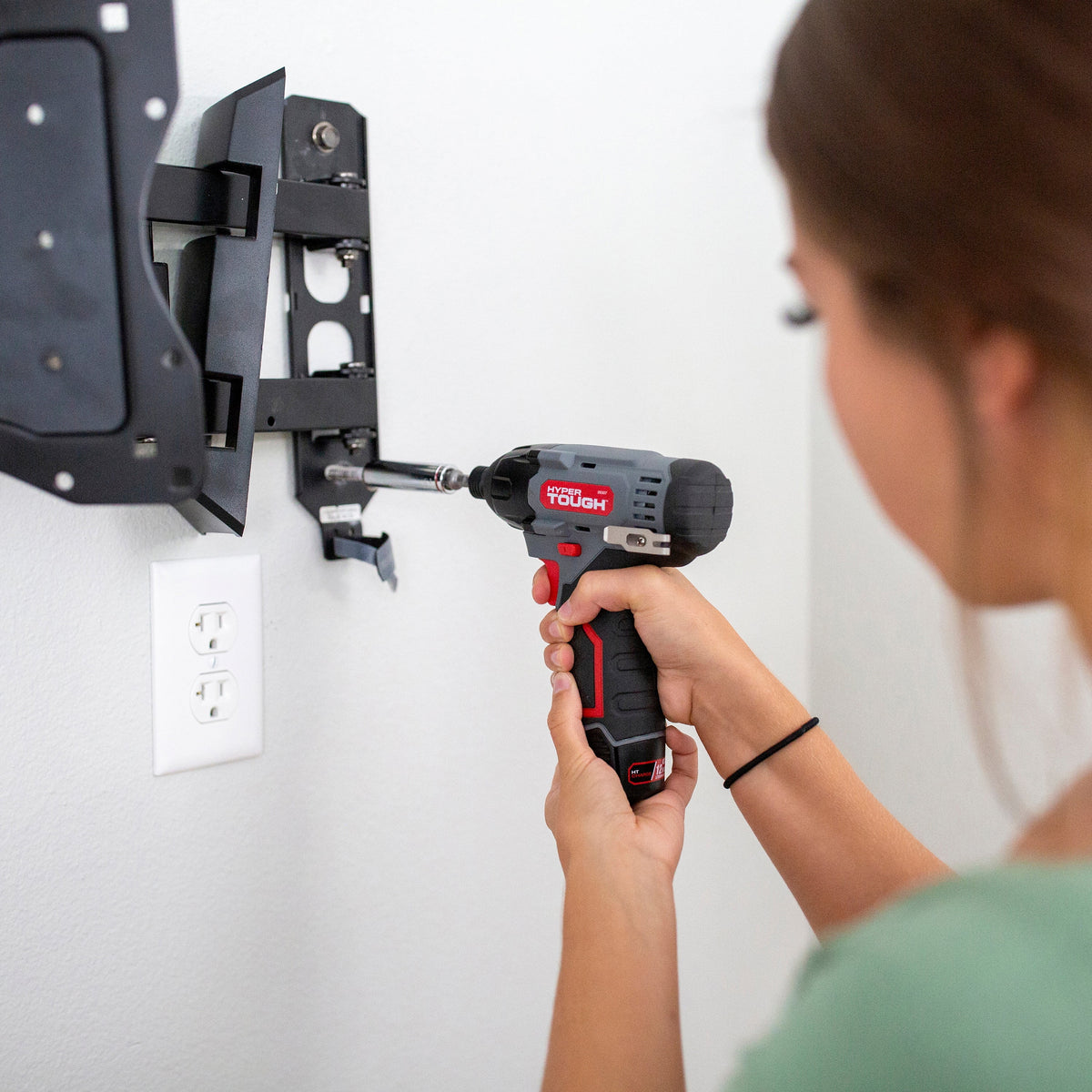 12V Max Lithium-Ion Cordless Impact Driver with Battery and Charger A791