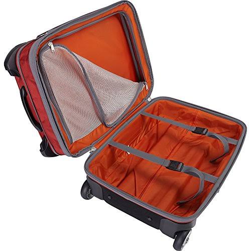Expandable Wheeled Carry-On 22 Solid Black D249