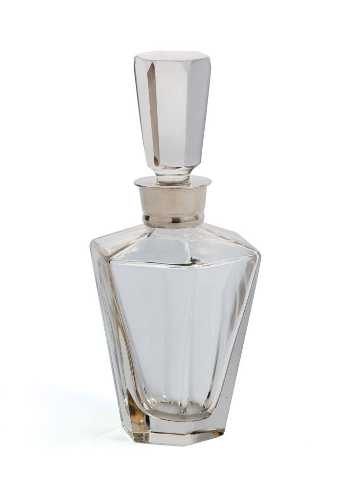 Clear Glass Decanter R570