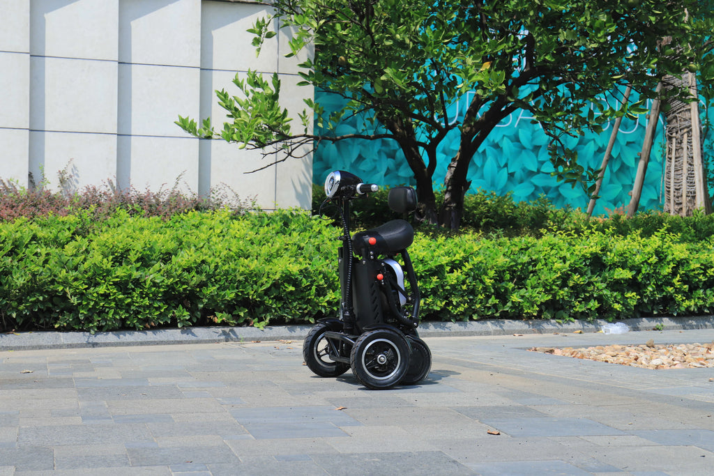 Heavy Duty Folding Power Scooter 300 lbs Capacity 12 Miles Z291