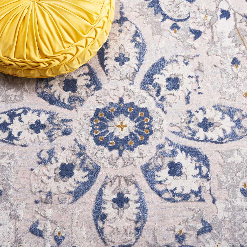 Light Grey Blue Oriental Area Rug 5'5" x 7'7" O55106