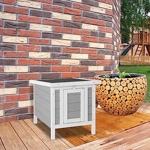 Weatherproof Wooden Cat House O530467