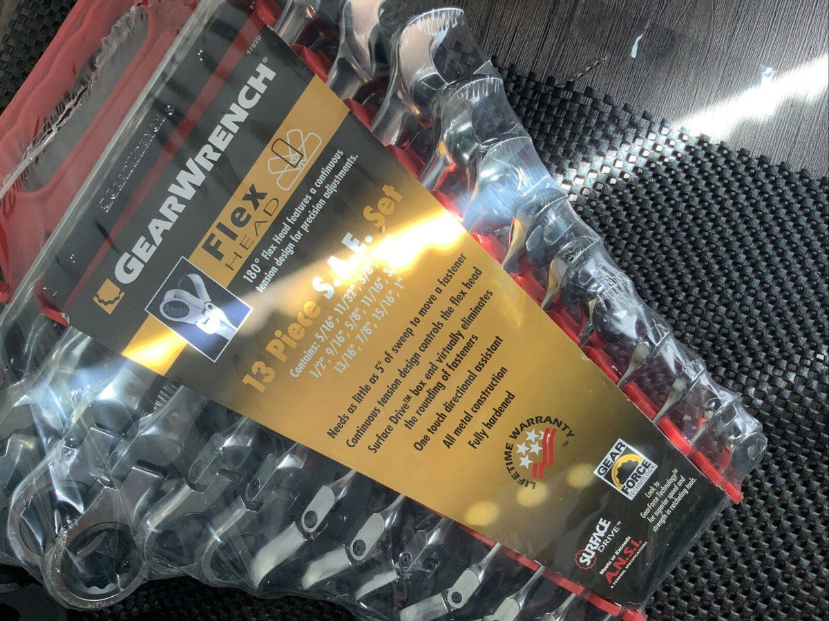 13 Piece Flex-Head Combination Ratcheting Wrench Set SAE P2749