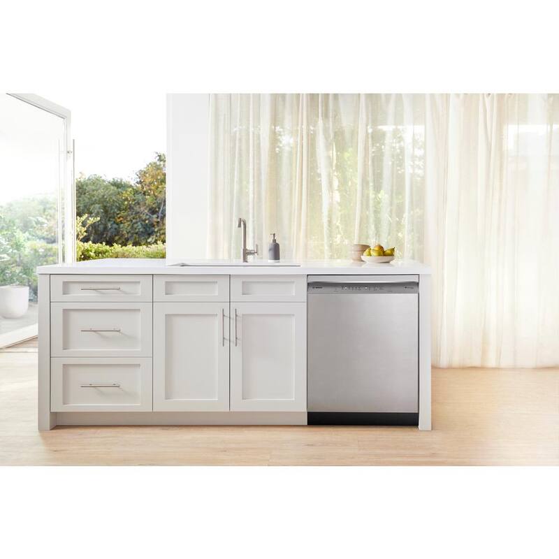 24 in. Stainless Steel Dishwasher with 3rd Rack V418