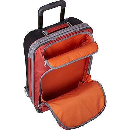 Expandable Wheeled Carry-On 22 Solid Black D249