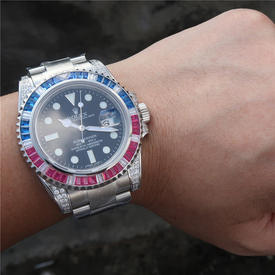 Silver Blue Red Diamond 40mm Q2118