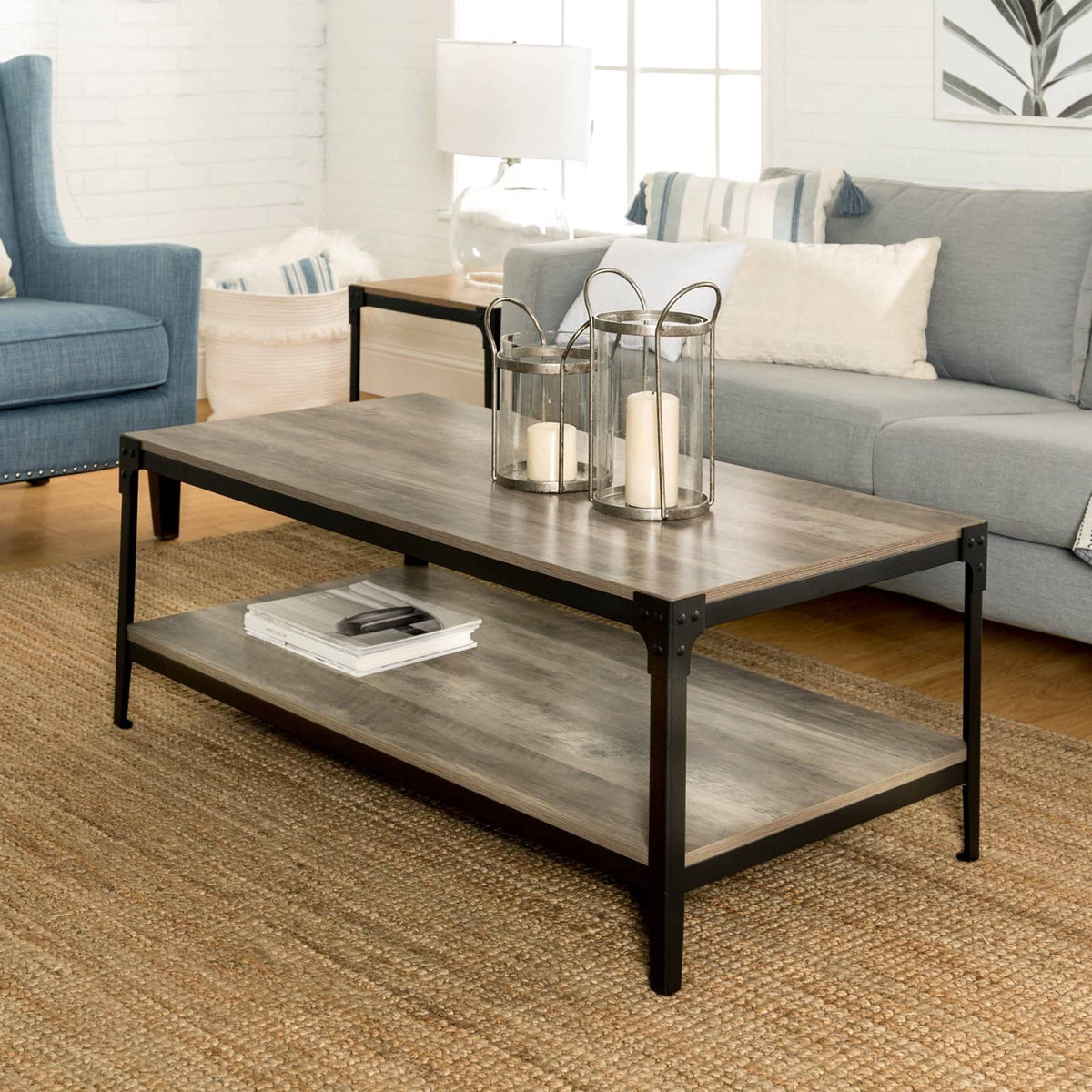 Rustic Metal and Wood Coffee Table K96000