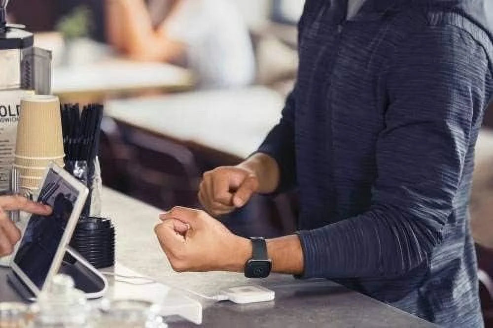 Black/Carbon Smartwatch with Heart Rate B20289