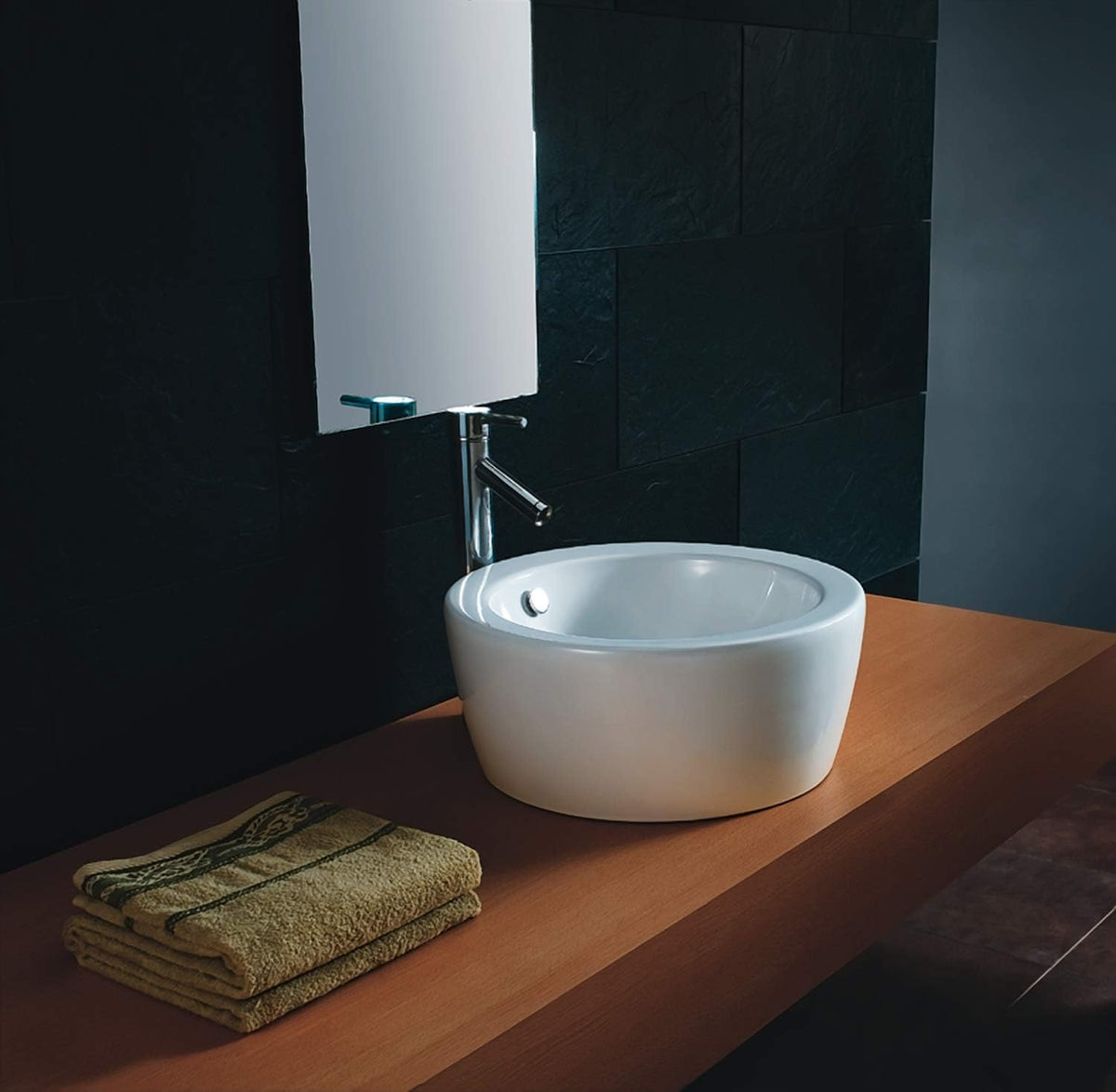 18 Inch Round Ceramic Vessel Sink with Overflow P908