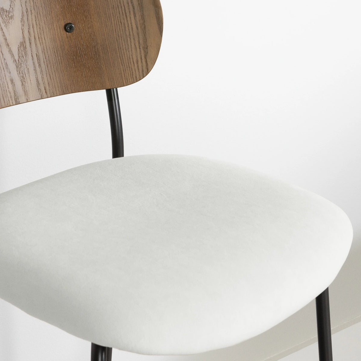 White Mid-century Glam Chair C3643