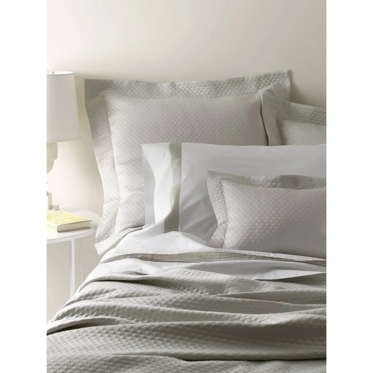 White Euro Sham B71310