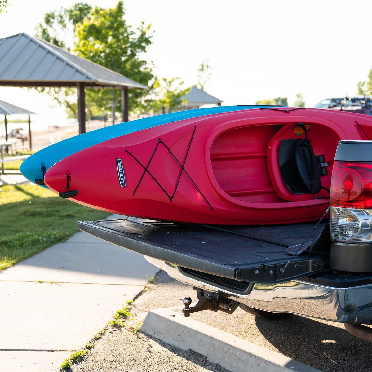 10 ft Sit-Inside Kayak V8049