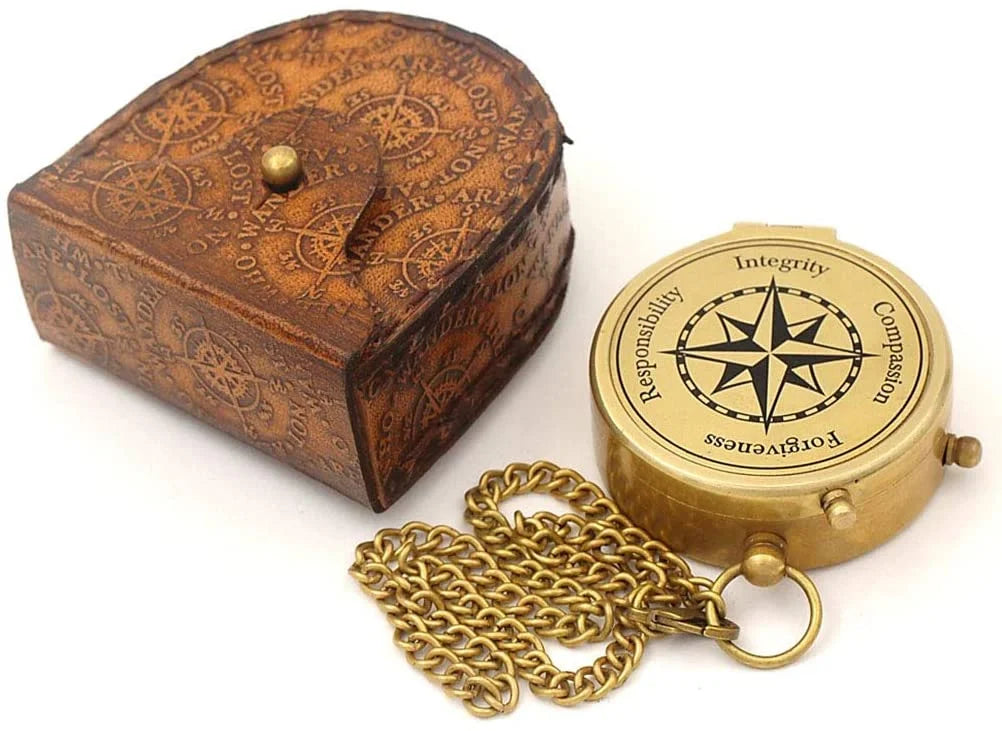 Moral Compass with Leather Case P68402