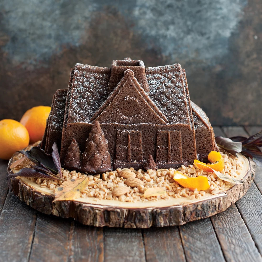 Gingerbread House Bundt Pan X147837