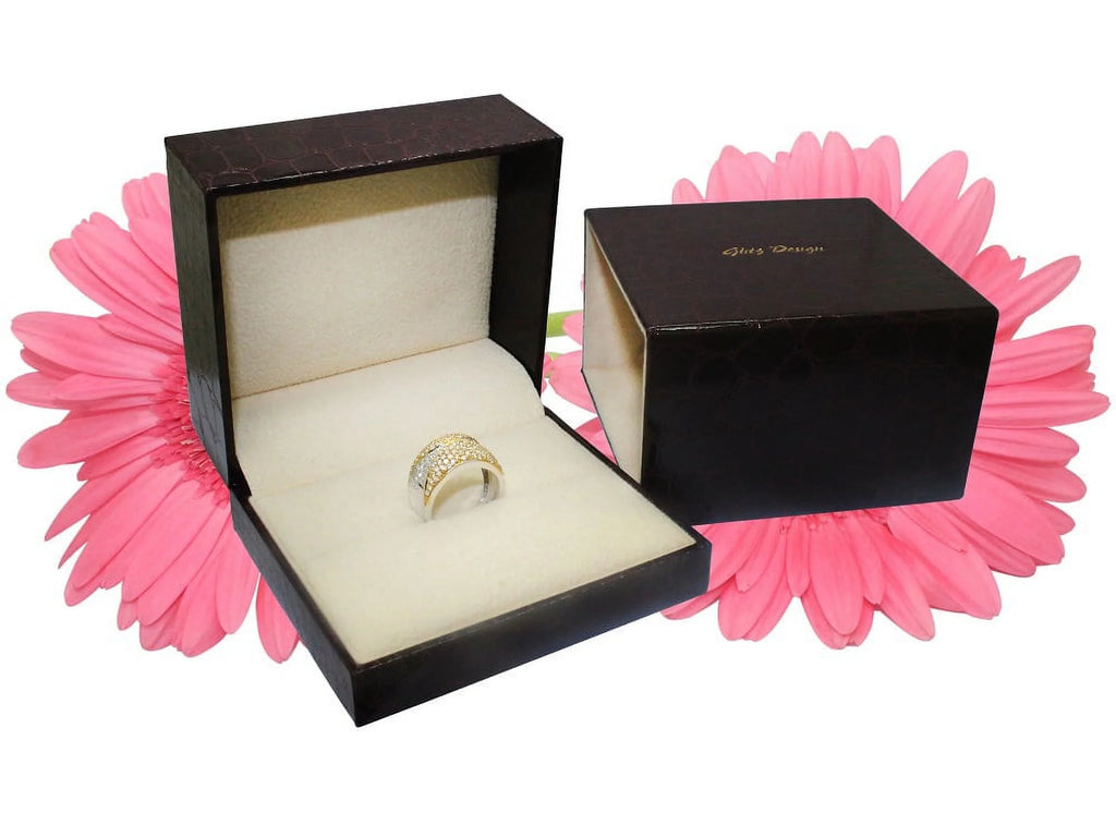 Marquise Solitaire Diamond Ring 18K Gold 0.65 CT TW K388396
