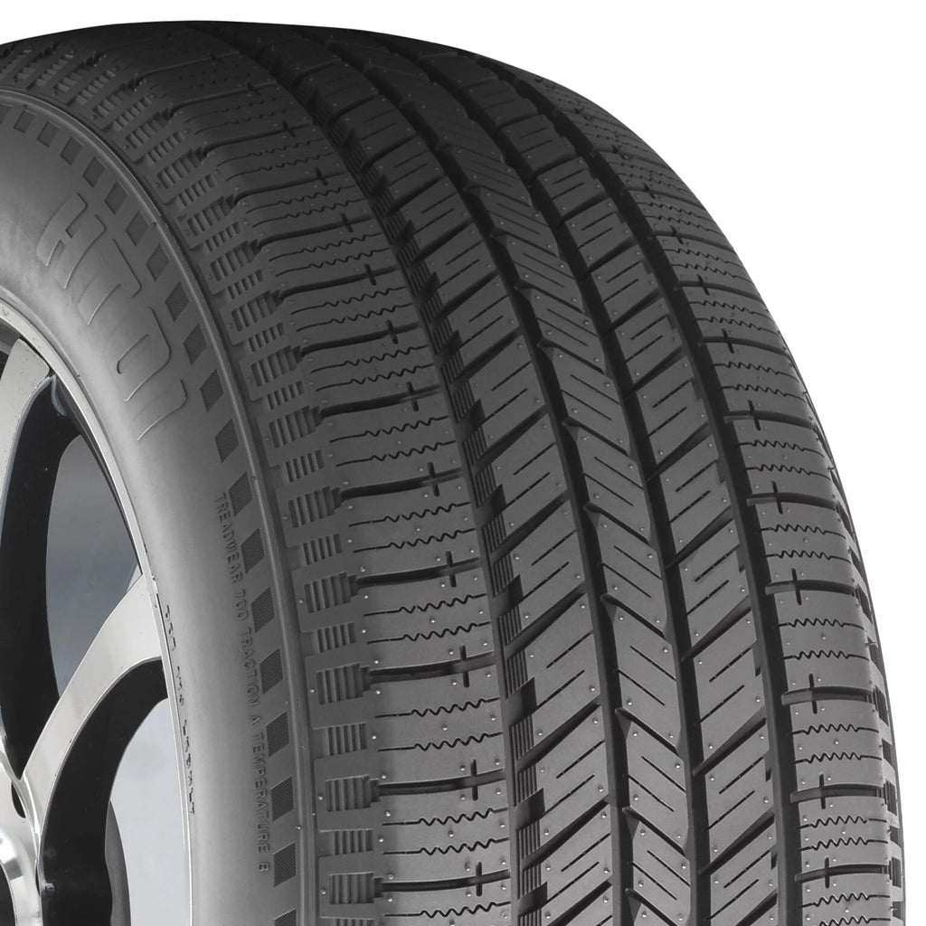 All Season 235/70R16 106T Light Truck Tire J9381