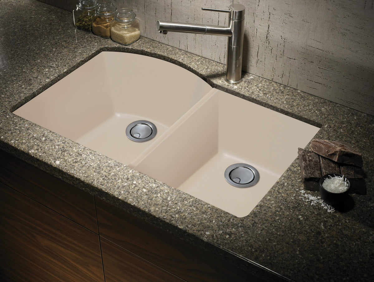 Granite 31-in Undermount Kitchen Sink in Cafe Latte U1518